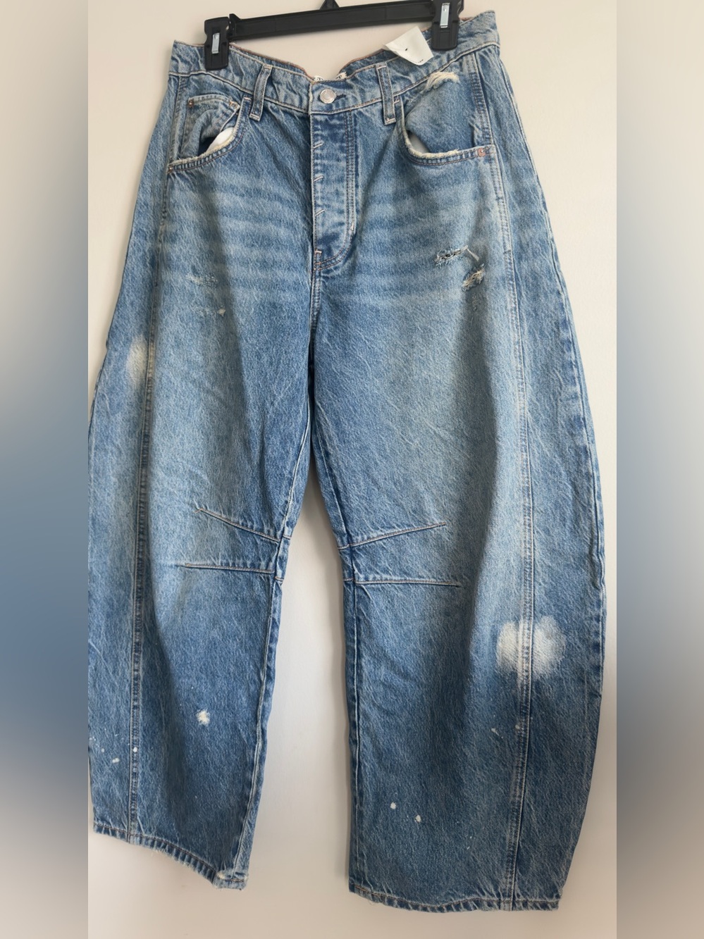 Free People We the free Barrel-Leg Distressed Jeans - NWT - Picture 6 of 10